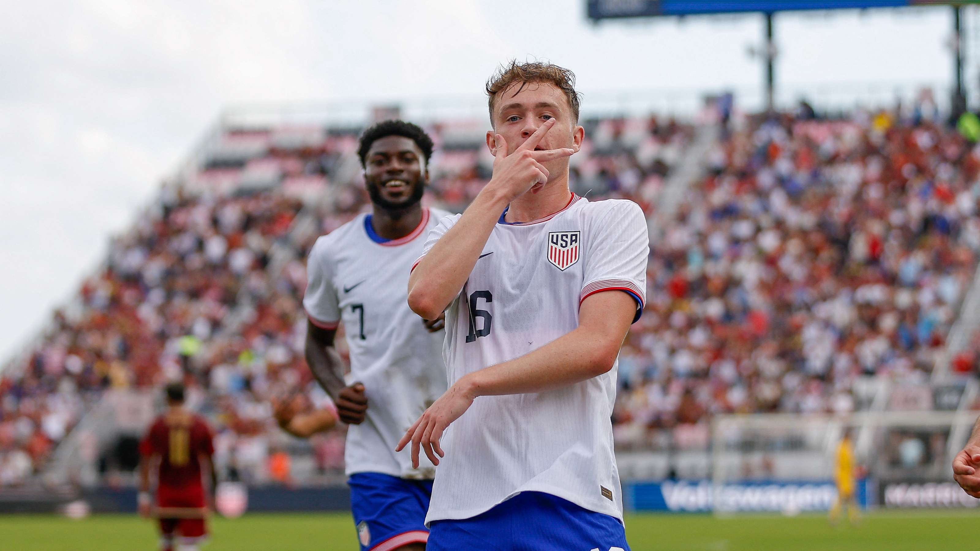 也是球队战 也是球队战